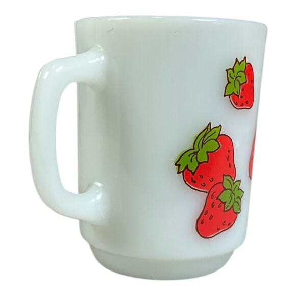 Vintage Strawberry Shortcake Milk Glass Mug Oven Proof Made in USA Nostalgic - Picture 4 of 9